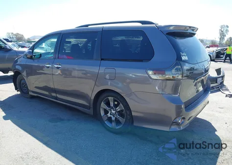 2015 Toyota Sienna Se 8 Passenger из США, поврежденный, VIN 5TDXK3DC7FS633034